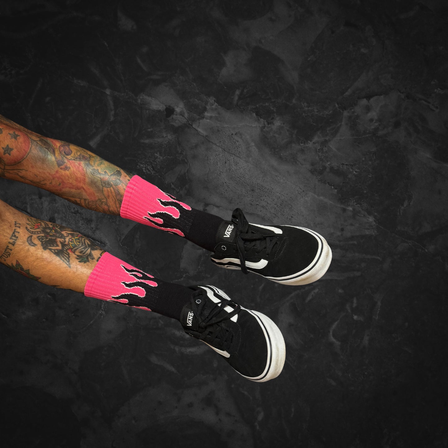 flame edit sports socks — pink